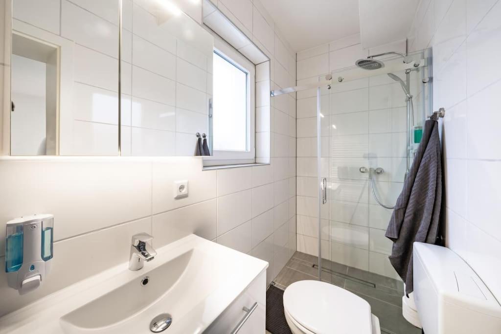 Modernisiertes Altbau 3-Zi Apartment Ринтельн Экстерьер фото